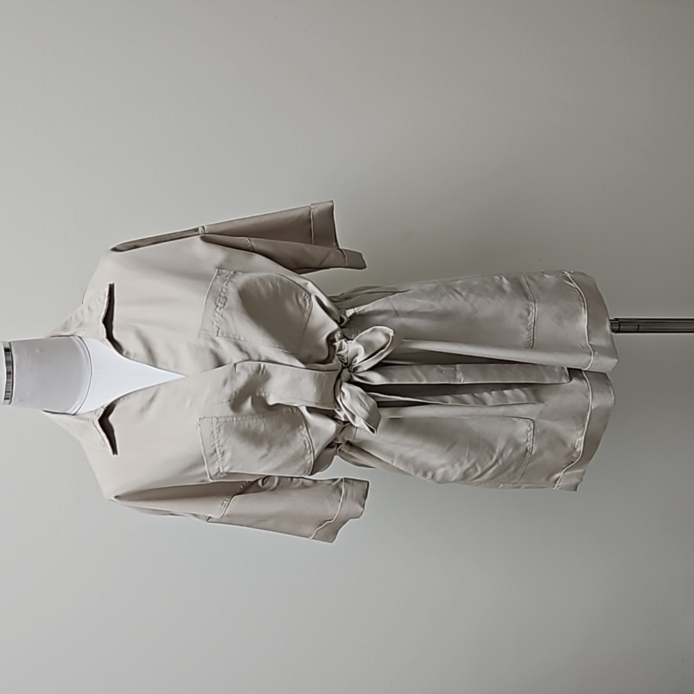 'Pinch' taupe short romper